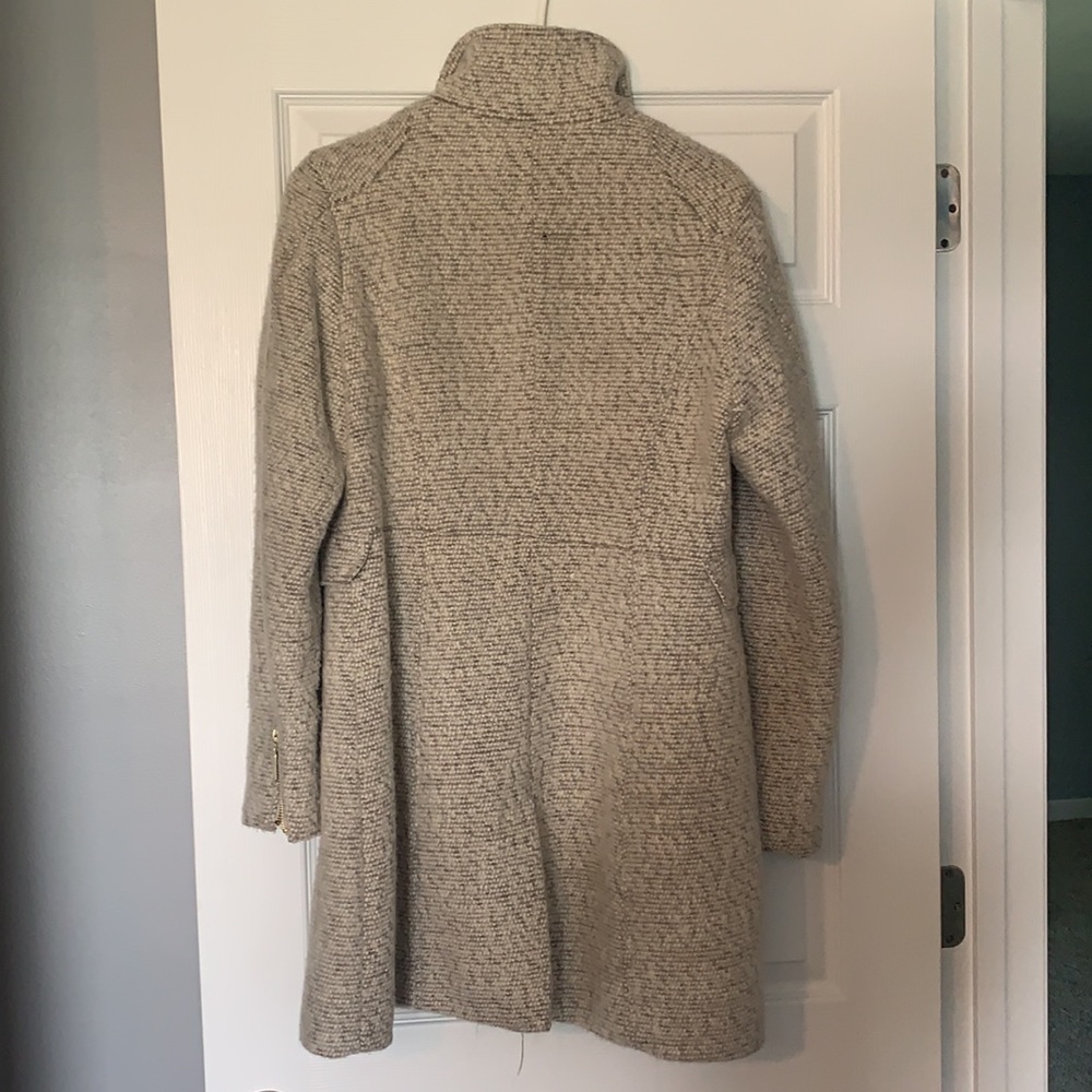 H&M jacket - Picture 2 of 2